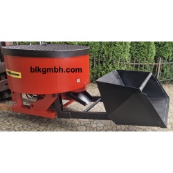 Betonmischer Mischer mit Selbstladeschaufel Selbstfüller Zapfwellenantrieb 600L