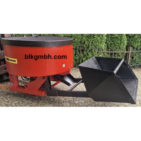 Betonmischer Mischer mit Selbstladeschaufel Selbstfüller Zapfwellenantrieb 600L